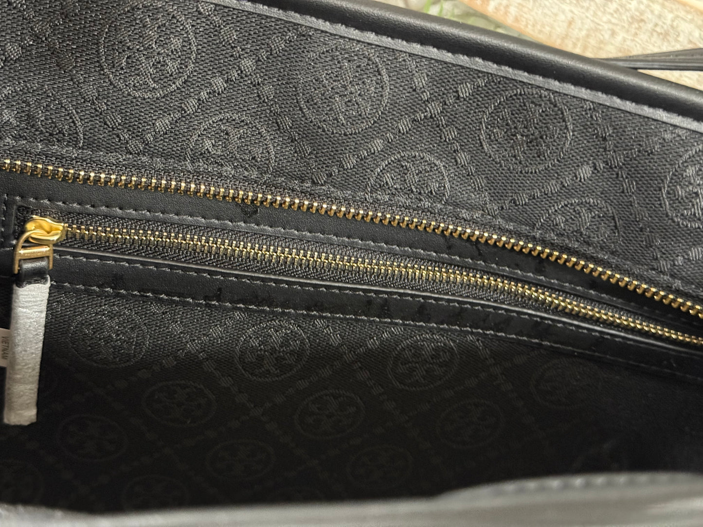 Large TB Tote with Matching Wallet