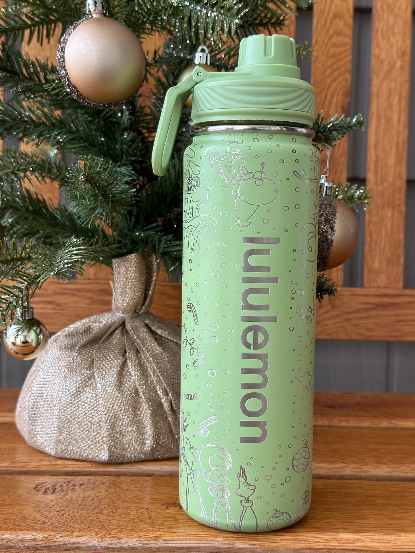 Lululemon Engraved 24oz: Grinch