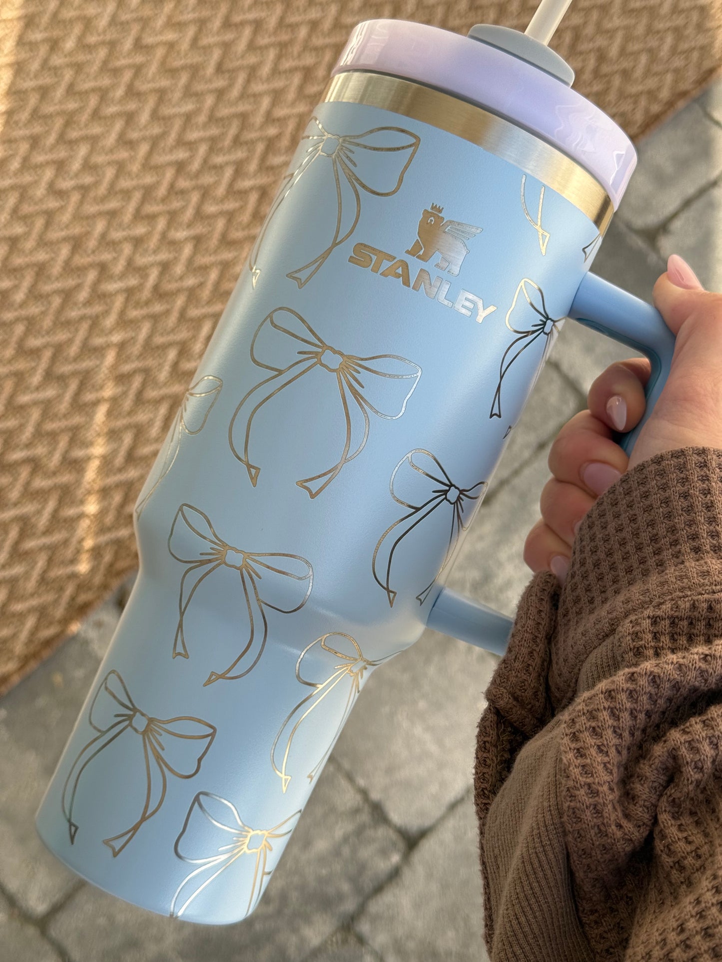 40oz Engraved Ribbon Tumbler