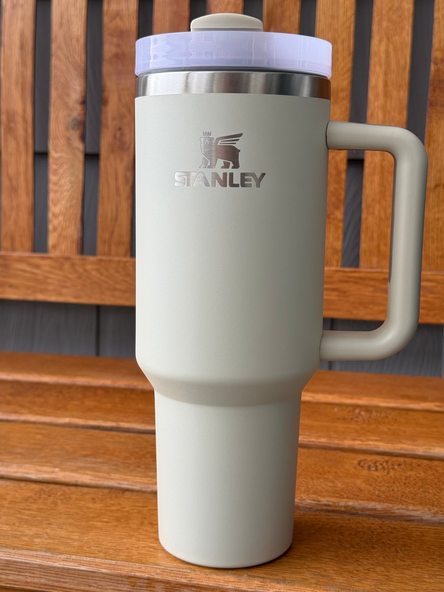 40oz Engraved Ribbon Tumbler